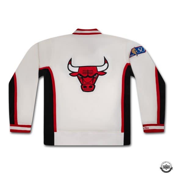 chicago bulls warm up jacket white