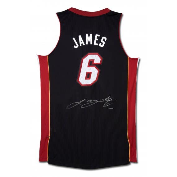 lebron james black jersey